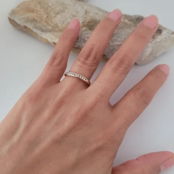 ❤️10k Size 7 Beautiful Solid Yellow Gold Genuine Diamonds Band Ring! 👌🎁